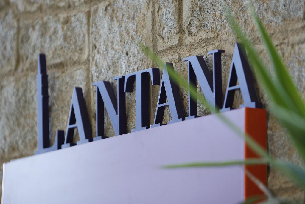 Lantana Garden Hotel Pilas Exterior photo